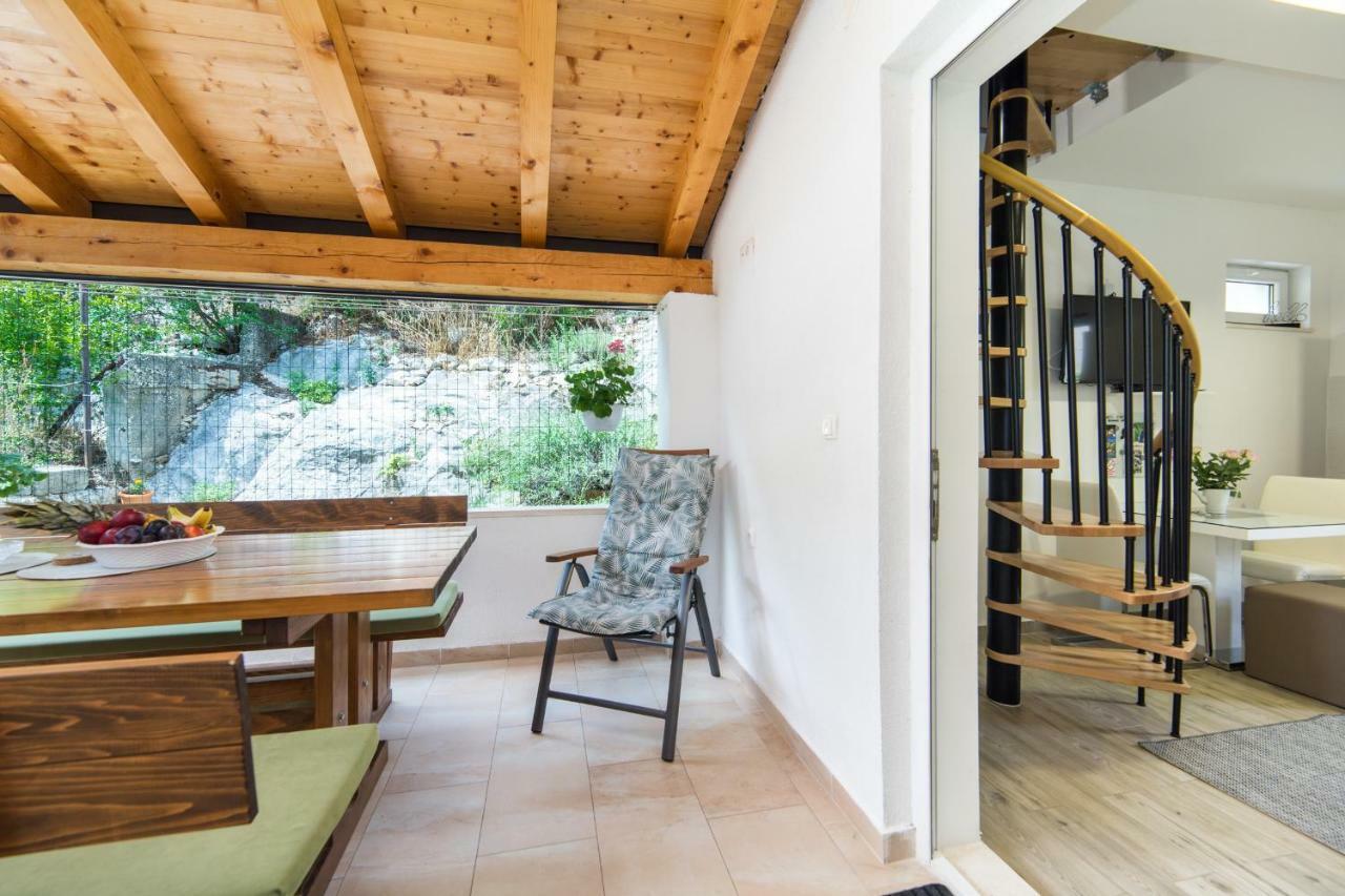 Studio Apartment Finta Rogotin ภายนอก รูปภาพ
